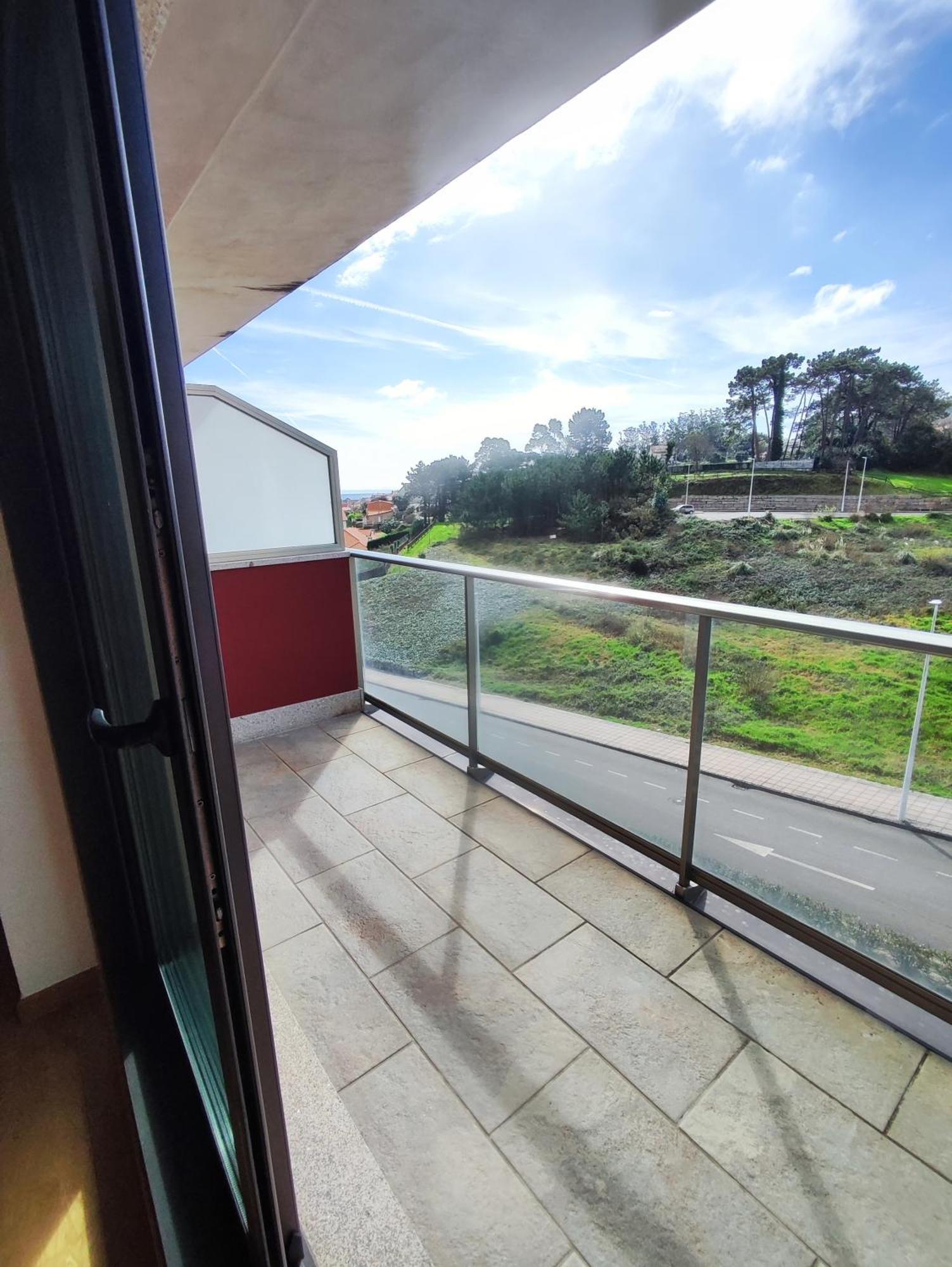 Un Rincon Con Vistas A La Ria, Playa Y Parking. Apartment Ribeira Ngoại thất bức ảnh